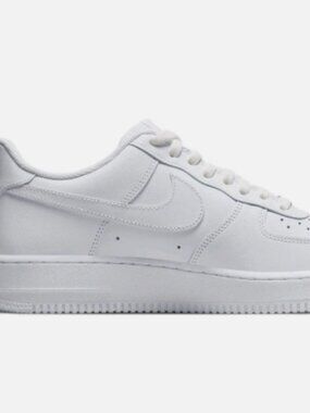 Nike Air Force 1 07 Triple White DD8959-100 Women 5 / 3.5Y New